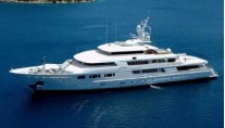 Yacht NOMAD